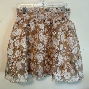 En Saison Floral Organza Mini Skirt Size Large Preppy Classic Business Casual